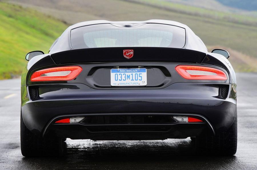  Dodge Viper SRT 2013 года  (фото 74 из 129)